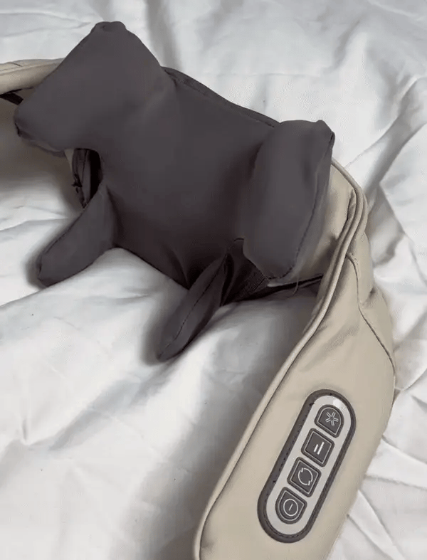 ʙᴜʏᴢᴇɴ™ Kneading Massager (Shoulder and Neck) – مدلك عجن للكتف والرقبة